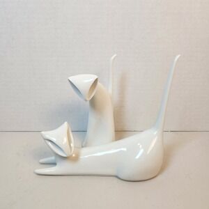 Vintage Royal Dux Bohemia MCM Porcelain Cat Statues Pair White Small 2518/2127‎